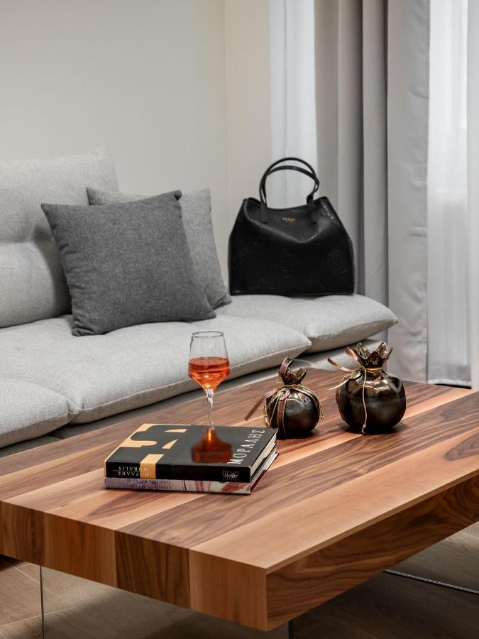 J&A Luxury Residence Αθήνα Εξωτερικό φωτογραφία